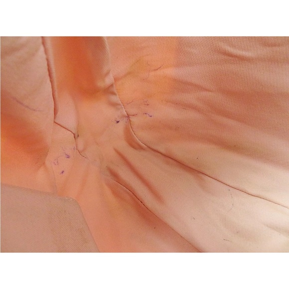 Gucci White Satin Charmy Chain Printed Hobo Bag. Authentic. - Picture 8 of 16